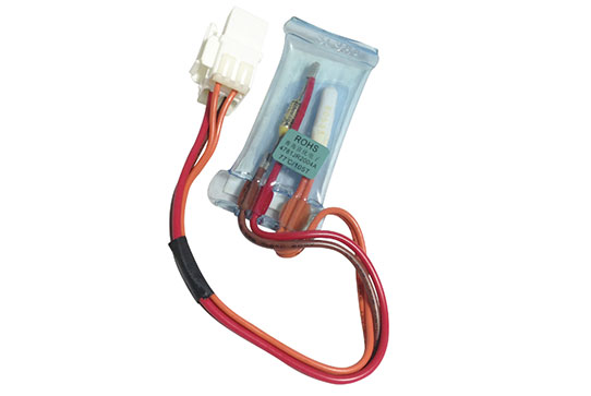 Ремонт с заменой плавкого предохранителя холодильника в Черноголовке